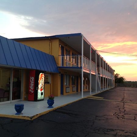 Belmont Inn And Suites Hampton Dış mekan fotoğraf