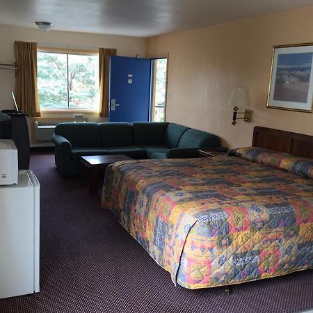 Belmont Inn And Suites Hampton Dış mekan fotoğraf